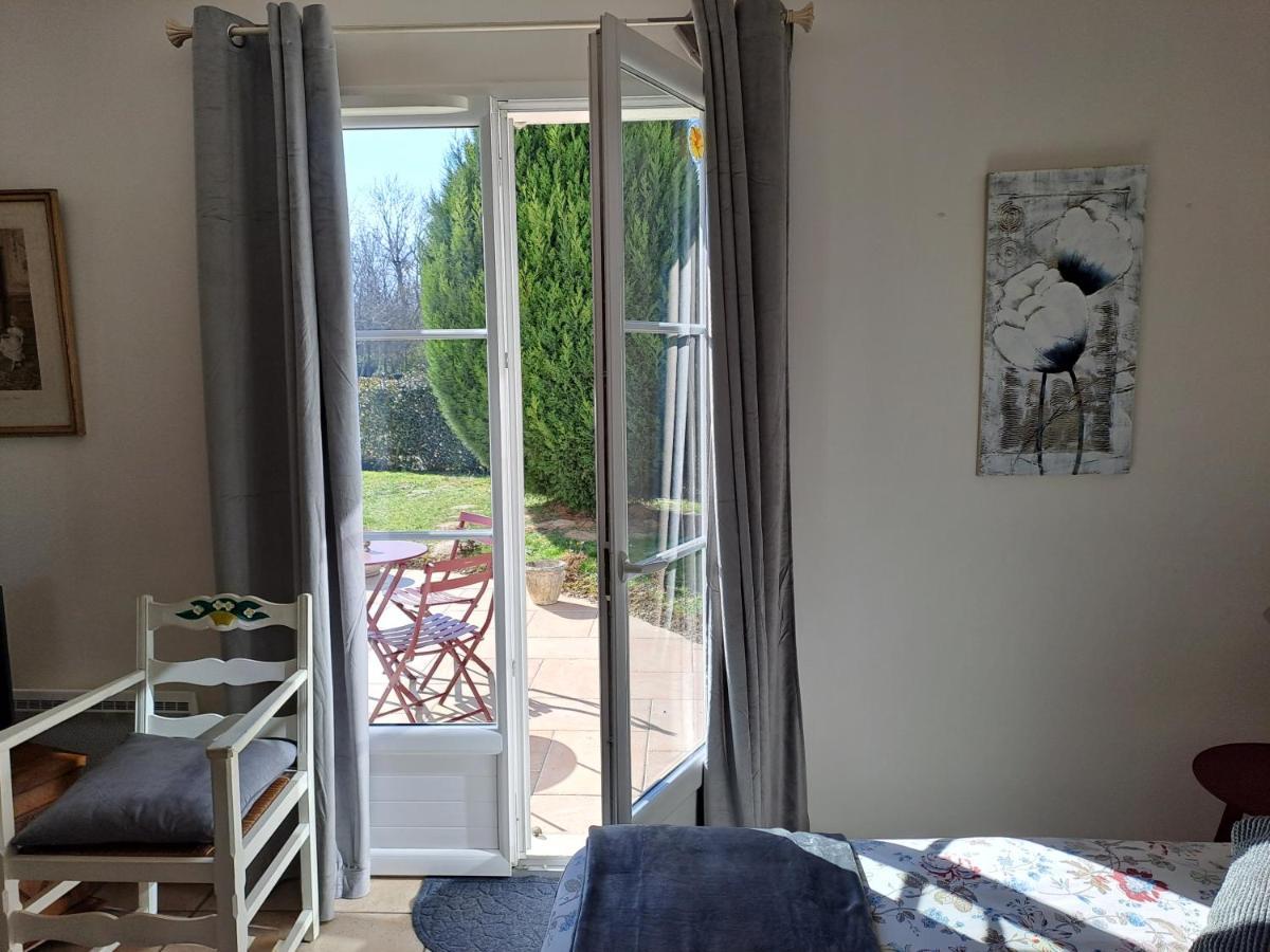 Chambre d'Elisabeth à la Ferme Montépilloy Exterior foto